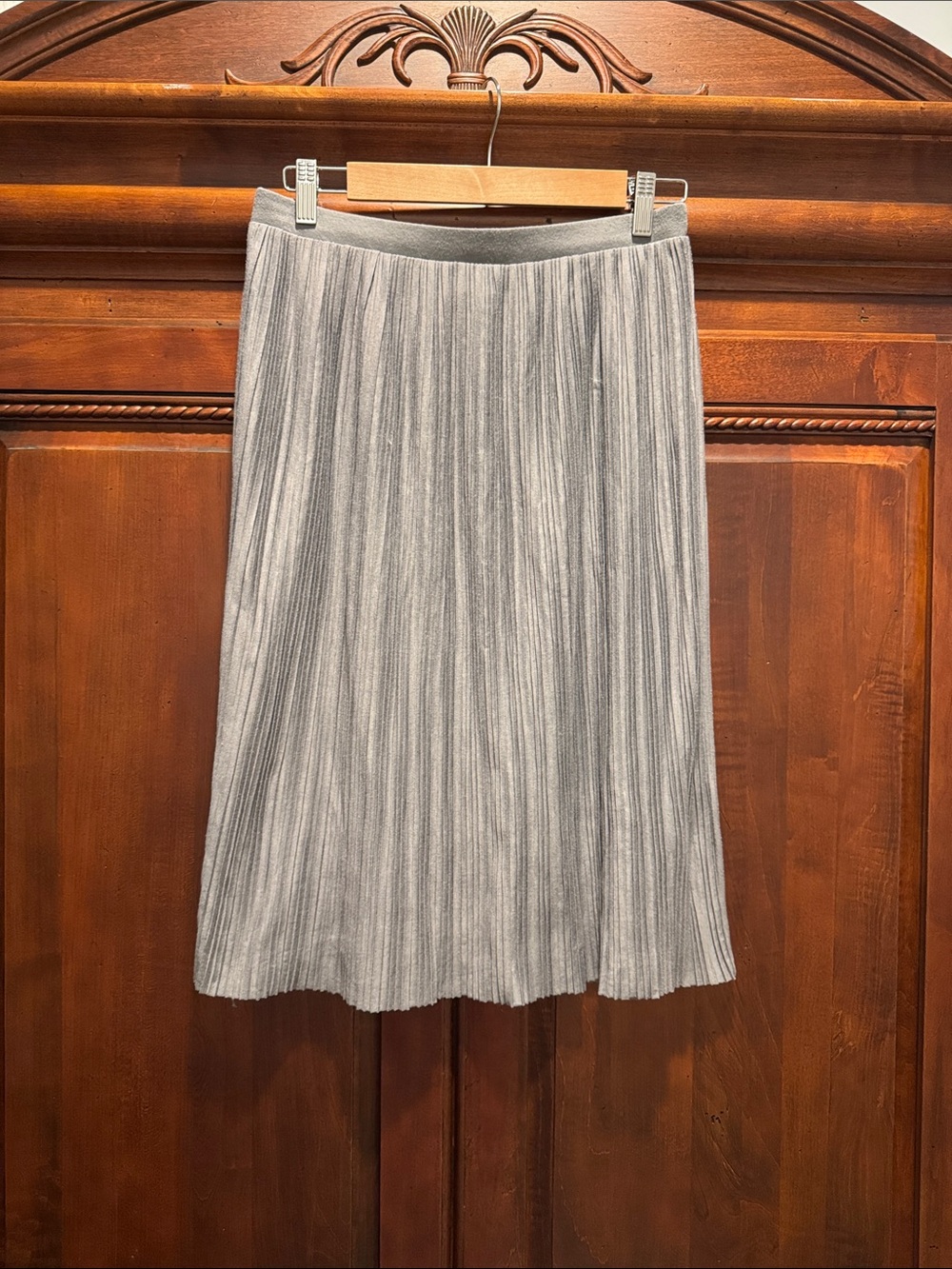 St. Tropez Light Gray Pleated Midi Skirt